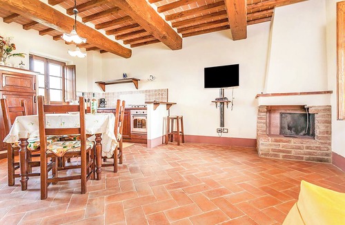 Cortona Apartment | Fratta Ginestre, Cortona, Italy