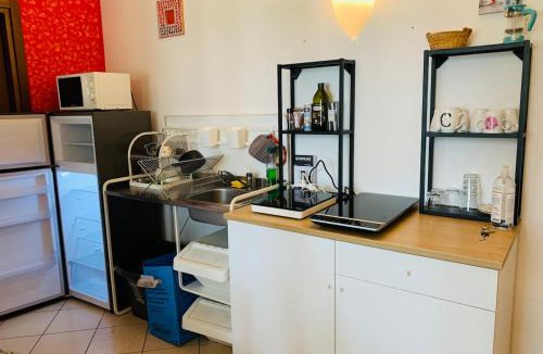 San Leonardo Apartment | Free Parking, Close to the Train Station and the Duomo