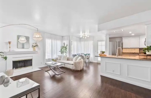 Pomona Condo | French Romantic Escape - Monthly Discount - Disneynn