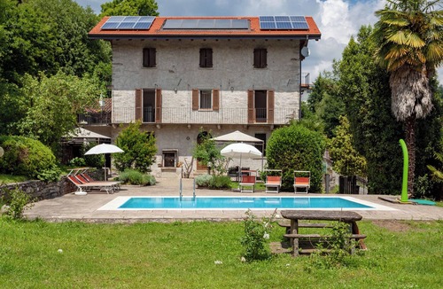 Ameno Apartment | Frey apt. 1 + Frey apt. 2 at Lake Orta with garden and pool