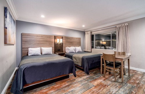 East Whittier Hotel | Friendly Hills Inn - Whittier, Los Angeles