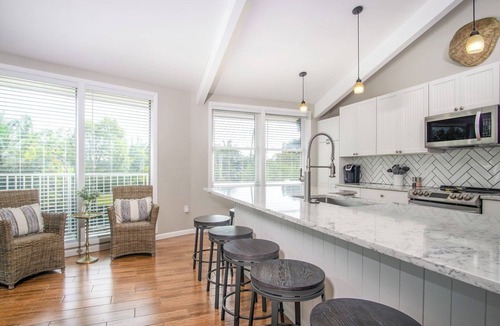 Little Torch Key House | Frigate's Nest extraordinary 8bed/8bath nightly rental with dockage & private pool
