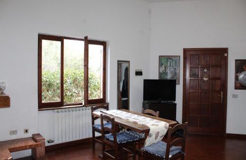 San Lorenzo al Mare House | Froggy House