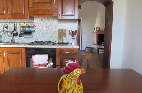 Rocca di Cave Apartment | G-House - Three Bedroom Apartment, Sleeps 5