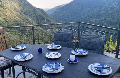 Molini di Triora House | Gemütliches Haus mit Blick zum Meer