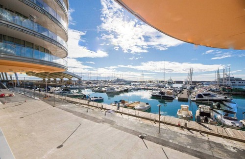 Genoa Apartment | Genoa East Waterfront DeLuxe Flat