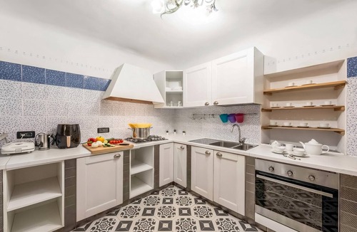 Castelletto Apartment | Genova House Via Caffaro, Genova, Italy