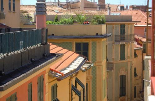 Varazze Apartment | Genovese Villa Elena Appartamenti