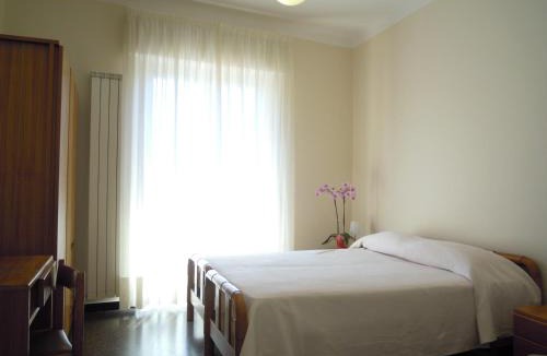 Varazze Apartment | Genovese Villa Elena Appartamenti