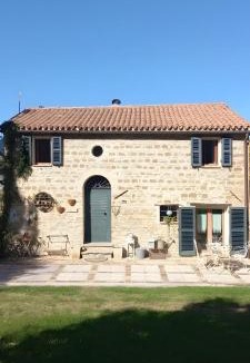 Montecarotto House | Giardino Antico