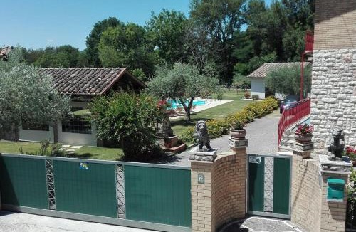 Gubbio House | Gino's House - Locazione Turistica