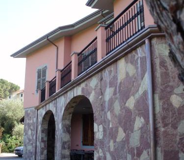 Arcola Bed & Breakfast | Gli Aceri B&B