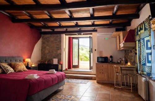 Pisciarelli Apartment | Golden House
