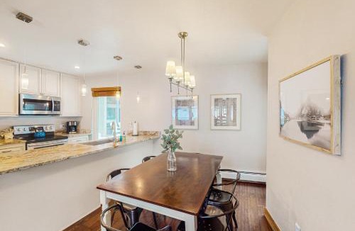 Eagle-Vail Apartment | Golf & Ski Premier