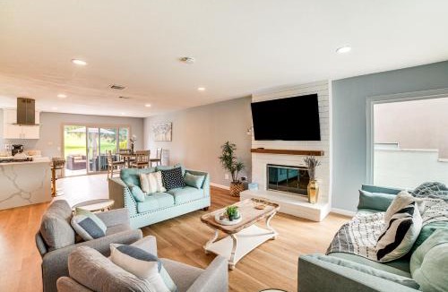 Corona House | Golf, Swim, Relax: Family Retreat in Corona!