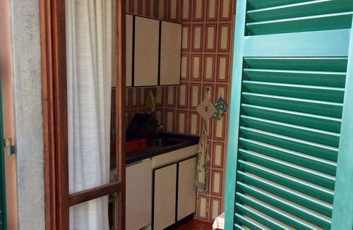 Tellaro Apartment | Golfo dei Poeti apartment with terrace and shared swimming pool