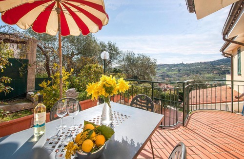 Poggi Apartment | Gorgeous apartment in Imperia IM with heated swimming pool