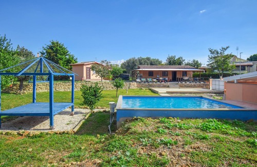 Civitavecchia House | Gorgeous home in Civitavecchia