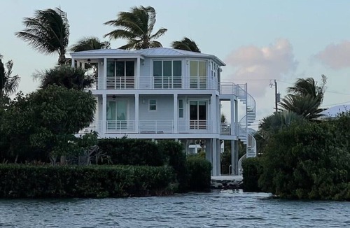 Cutthroat Harbor Estates House | Gorgeous Newer Oceanfront Home! Private heated pool, dock and great views!