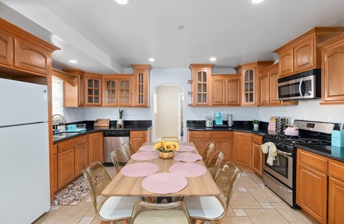 Lamanda Park House | ★GRATYFYING ABODE 3B2B WITH QUEEN BEDS★