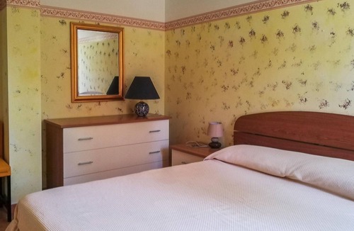 Castelnuovo di Porto Apartment | Great vacation apartment in best located country villa.