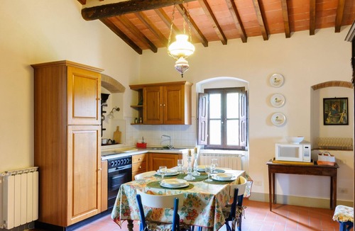 Arezzo Apartment | Großes Haus by Interhome