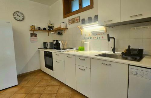 Pianella Apartment | Guest House Apartment Casa Vacanza Collalto