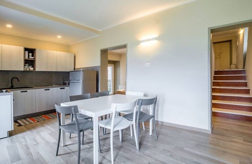 Vezzano Ligure Apartment | GuestHost - Comfy & Roomy Apt - View on the Ligurian Hills!