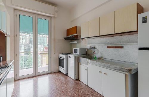 Lagaccio Apartment | GuestHost - Discover Genova Bright Apartment
