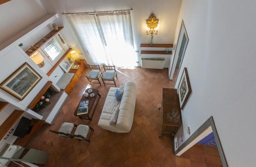 Pontelagoscuro Apartment | GuestHost - Francolino Duplex Charming La Farnia Villa