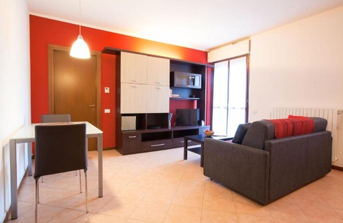 Vimodrone Apartment | GuestHost - I Giardini