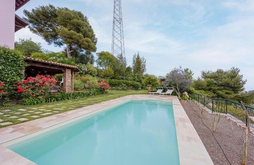 Cason della Guardia Apartment | GuestHost - Into the Green! Imperia Appt with Parking & Pool