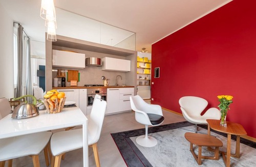 Oltretorrente Apartment | GuestHost - Modern 60 sqm apartment located on the fourth floor of a renovated 30's building without a lift (stairs to access it).The apartment consists of a living room with kitchenette, bedroom and bathroom. The bedroom is inspired by La Chayhana in Uz