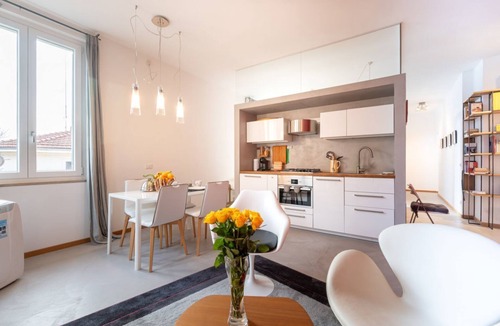 Oltretorrente Apartment | GuestHost - Modern 60 sqm apartment located on the fourth floor of a renovated 30's building without a lift (stairs to access it).The apartment consists of a living room with kitchenette, bedroom and bathroom. The bedroom is inspired by La Chayhana in Uz