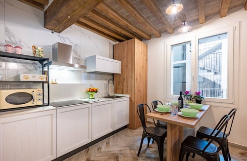 Oltretorrente Apartment | GuestHost - Oltretorrente Elegant Parma Apt 6