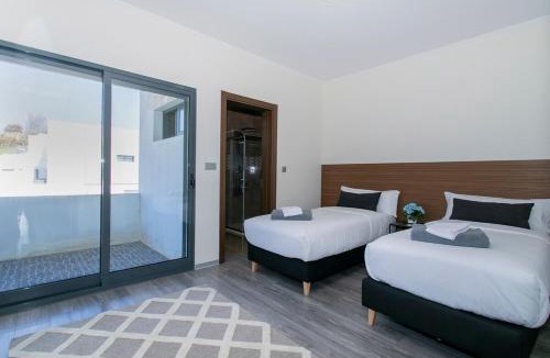 Relva House | GuestReady - Sunset House