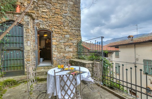 Apricale Apartment | Gufi, Apricale, Italy
