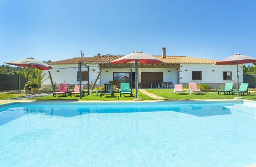 Abris Apartment | H 06 - Samouqueira Studio in Montes de Praias