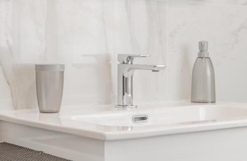Bordighera Apartment | H11 SIMPLE HOME - Parcheggio