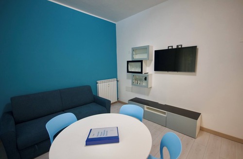 Castelletto Apartment | H2ome Balbi Royal Palace Principe Station, parking on request