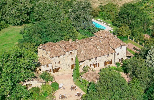 Umbertide House | HAMLET THE POET - TOWER HOUSE