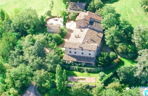 Umbertide House | HAMLET THE POET - TOWER HOUSE