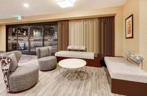 Harbor Hotel | Hampton Inn Los Angeles/Carson