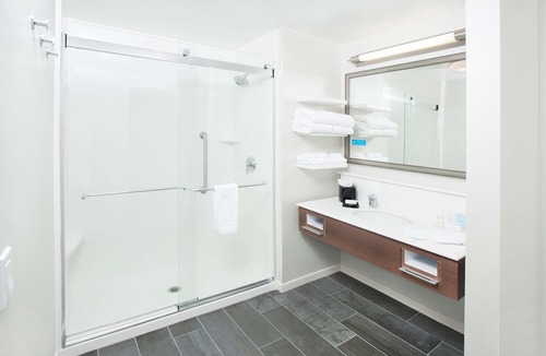 El Segundo Hotel | Hampton Inn & Suites LAX El Segundo
