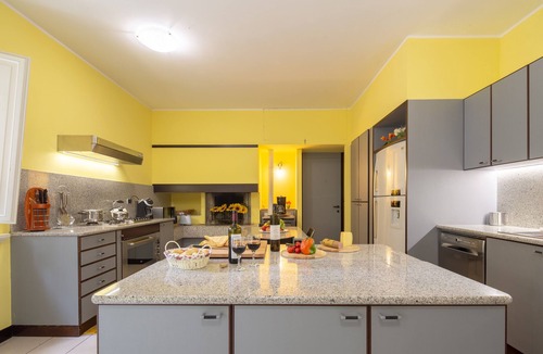 Acquesalate Villa | Heart of the Marches | Private Pool, Garden Oasis & Tennis Court | Animal Friendly