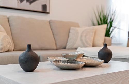 North Redondo House | Hidden South Bay Gem near Manhattan and Redondo Beach
