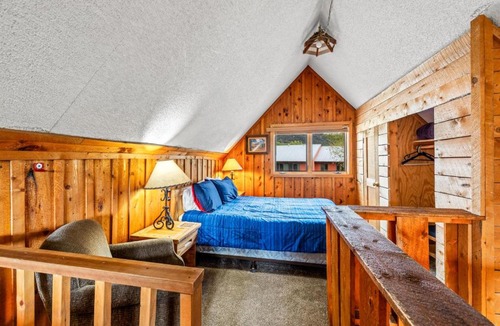 Clark Ski Chalet | Hiker