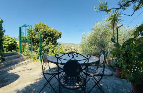 Torrazza Apartment | Hill Stone Retreat view sea