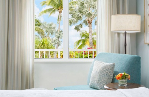 New Town Hotel | Hilton Garden Inn Key West/The Keys Collection