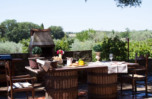Tavarnelle Val di Pesa Villa | historic home in the heart of Chianti Villa Fillinelle suites Sernigi